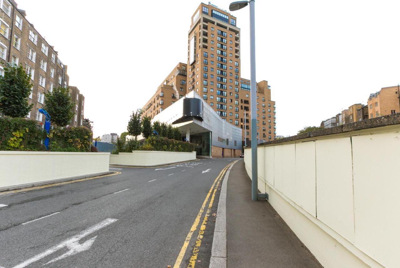 Point West Apartments London Exterior foto