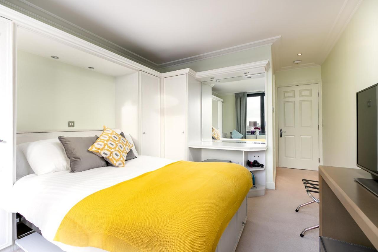 Point West Apartments London Exterior foto